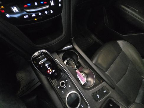 Used 2021 Cadillac XT6 Premium Luxury AWD/4WD image 18