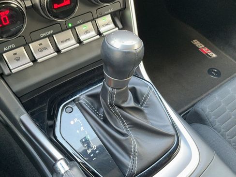 Used 2025 Toyota GR86 RWD image 11