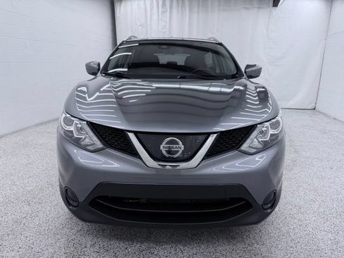 Used 2019 Nissan Rogue Sport SV FWD image 6