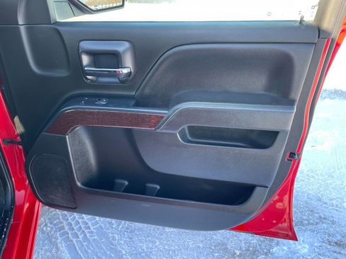 Used 2019 GMC Sierra 1500 SLE w/ SLE Value Package image 29