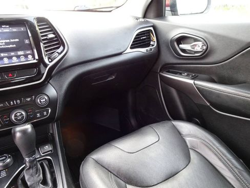 Used 2020 Jeep Cherokee Limited AWD/4WD image 19