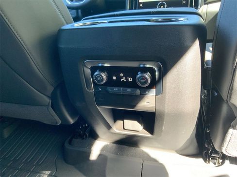 New 2026 GMC Yukon XL Elevation w/ LPO, Get Active Package image 28