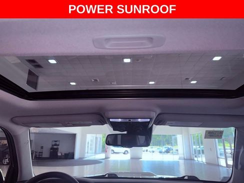 Used 2021 Toyota 4Runner TRD Off-Road Premium w/ Moonroof Package AWD/4WD image 7