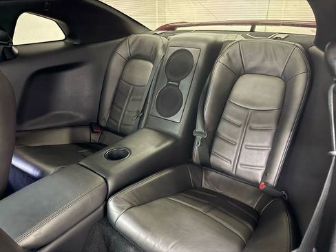 Used 2019 Nissan GT-R Premium w/ Premium Interior Package image 11
