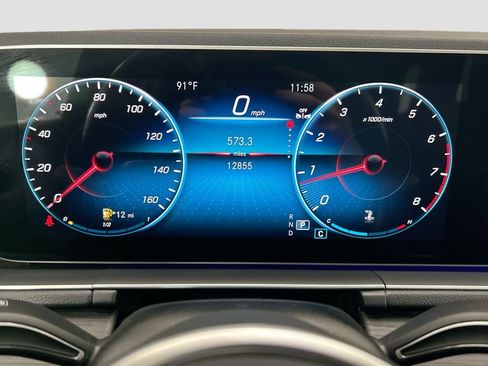 Used 2023 Mercedes-Benz GLE 350 4MATIC w/ Premium Package image 33