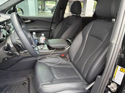 Certified 2025 Audi Q7 3.0T Premium Plus w/ Premium Plus Package AWD/4WD image 7