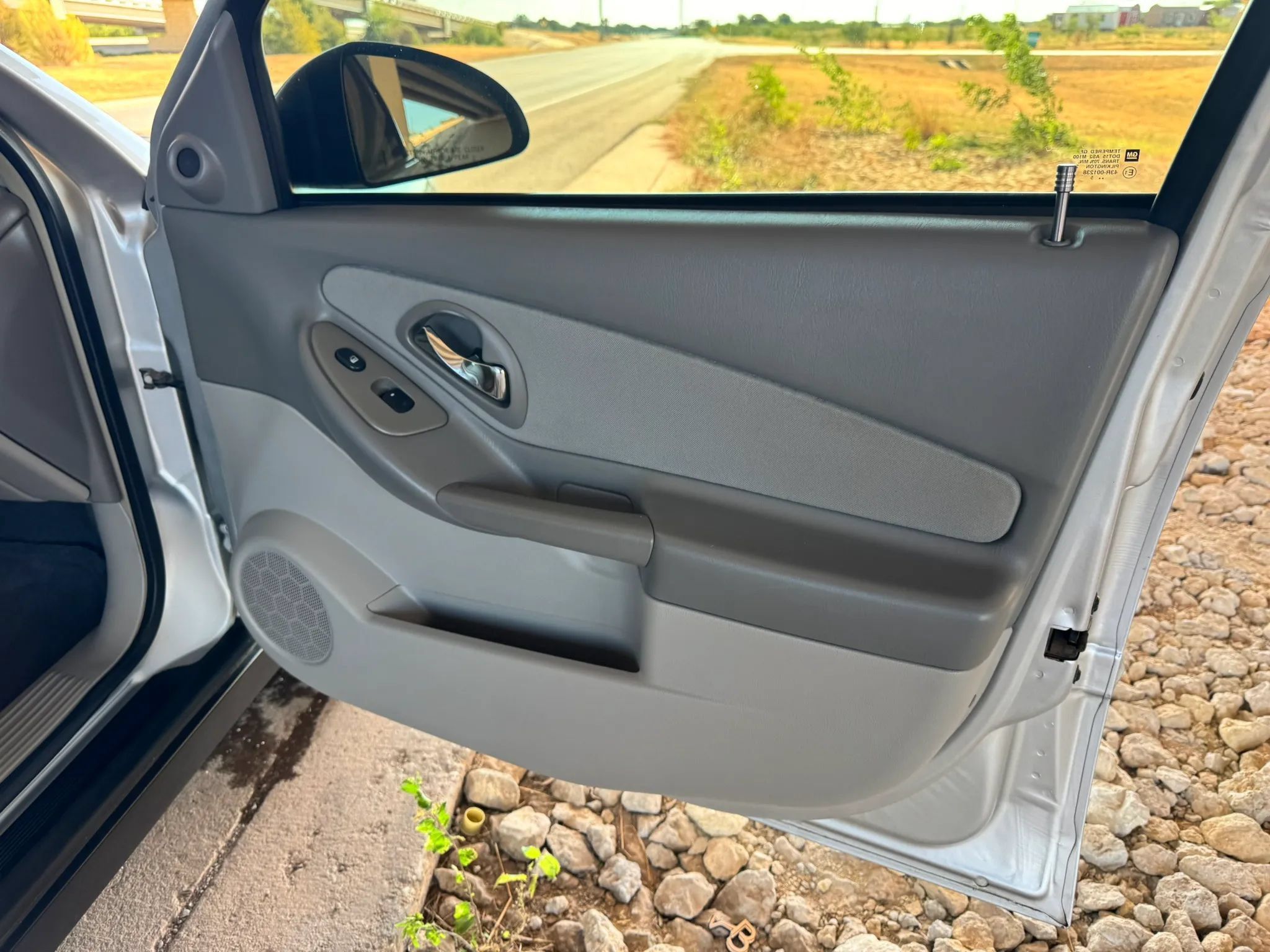 Used 2005 Chevrolet Malibu LS FWD image 23