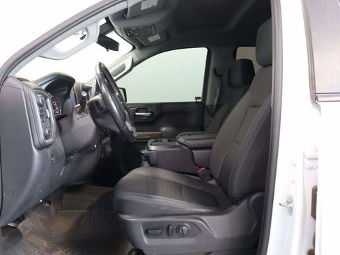 Certified 2020 Chevrolet Silverado 1500 LT Trail Boss w/ Convenience Package image 8