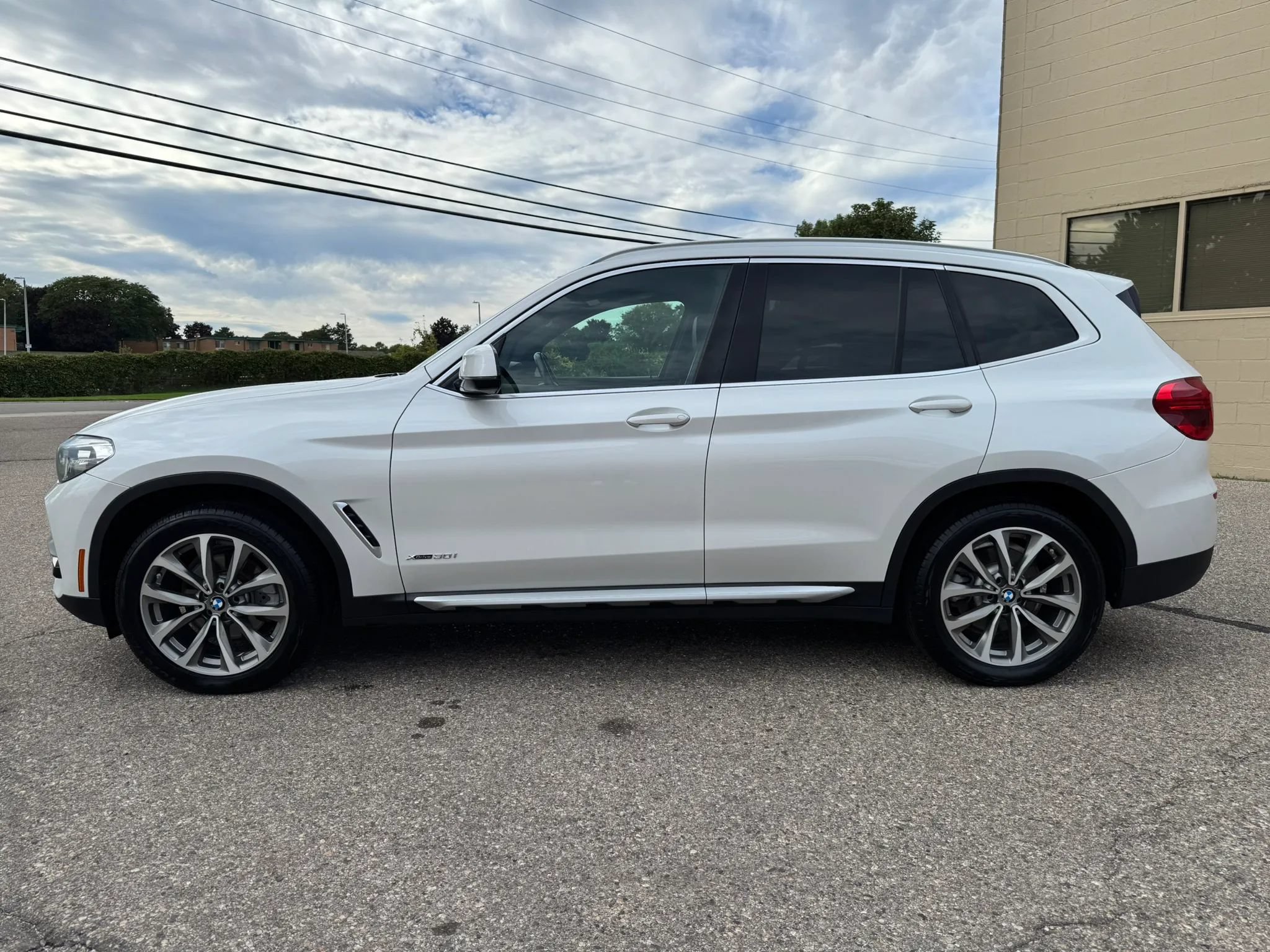 Used 2018 BMW X3 xDrive30i AWD/4WD image 5