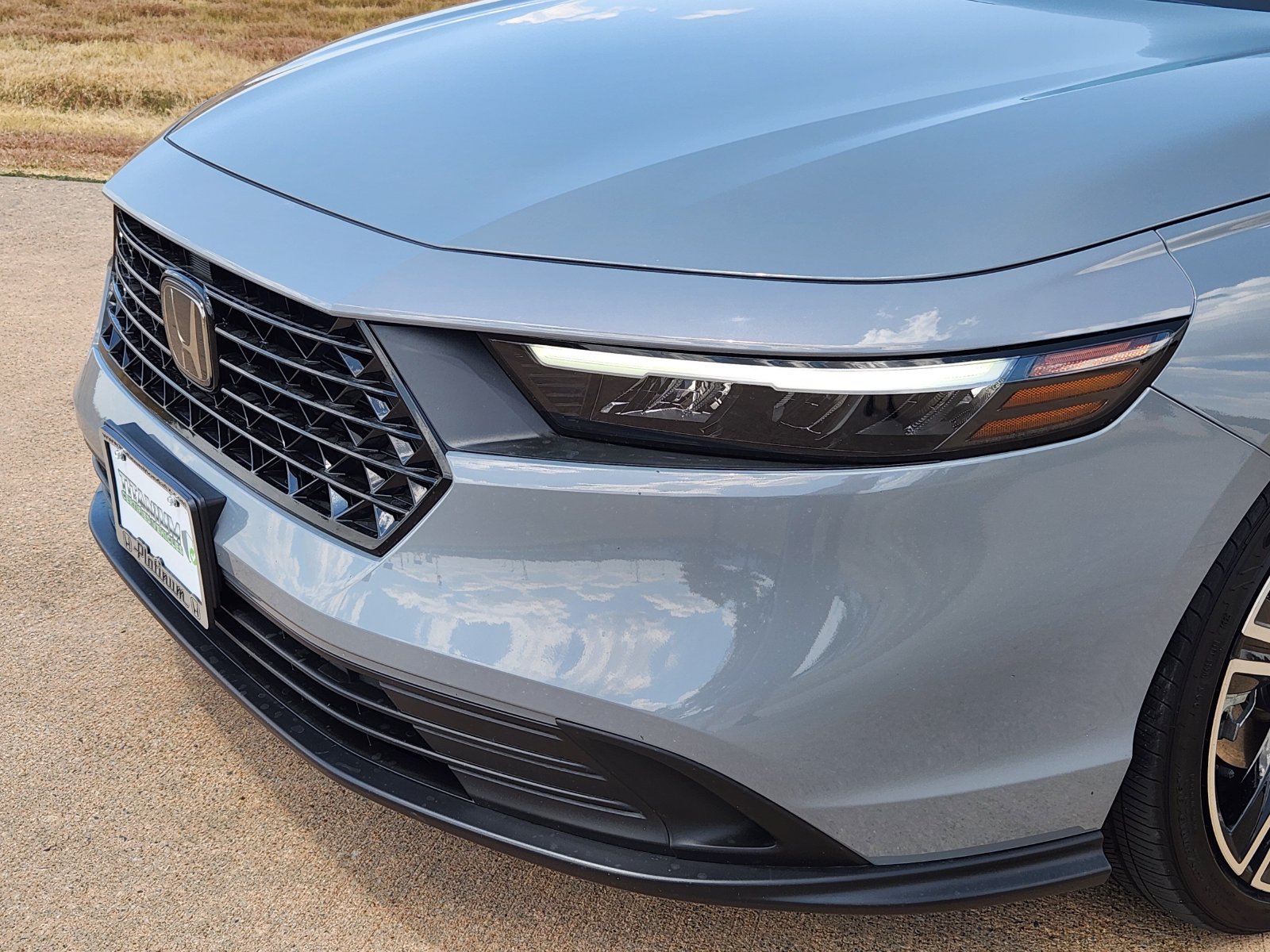 Used 2025 Honda Accord Sport image 10