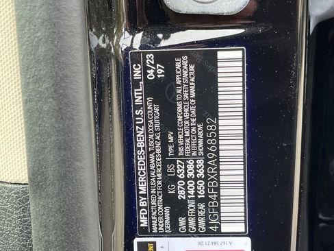 Used 2024 Mercedes-Benz GLE 350 4MATIC image 8