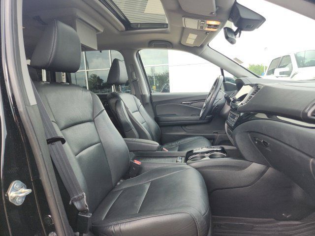 Used 2021 Honda Pilot Touring image 10