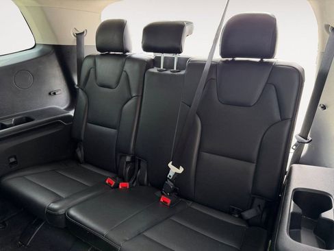 Used 2022 Kia Telluride EX w/ Towing Package image 30