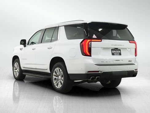 Used 2025 GMC Yukon Denali AWD/4WD image 5