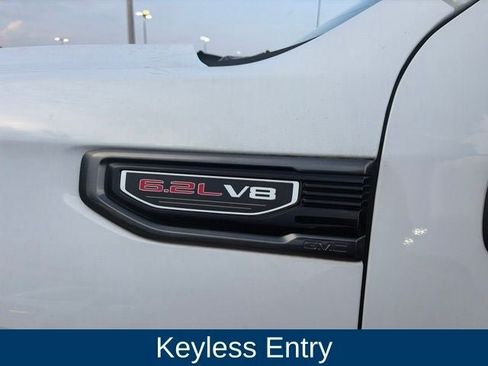 Used 2019 GMC Sierra 1500 AT4 w/ AT4 Preferred Package AWD/4WD image 11