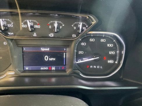 Used 2019 GMC Sierra 1500 SLE w/ SLE Value Package AWD/4WD image 17