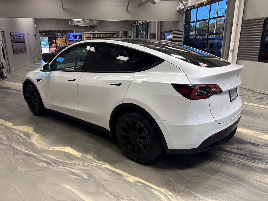 Used 2021 Tesla Model Y Long Range AWD/4WD image 36