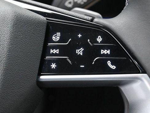 Certified 2025 Audi Q5 Premium w/ Convenience Package image 17