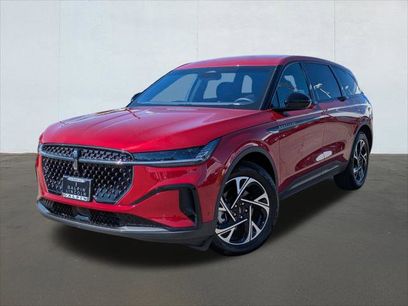 New 2024 Lincoln Nautilus Premier w/ Jet Appearance Package