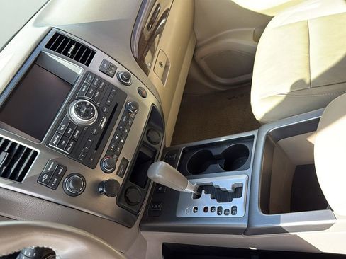 Used 2015 Nissan Armada Platinum image 20