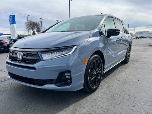 New 2026 Honda Odyssey Sport-L image 3
