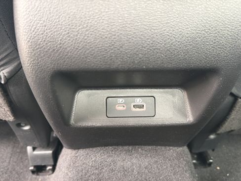 Used 2024 Nissan Altima 2.5 SV AWD/4WD image 36