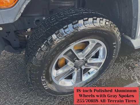 Used 2019 Jeep Wrangler Unlimited Sahara AWD/4WD image 35