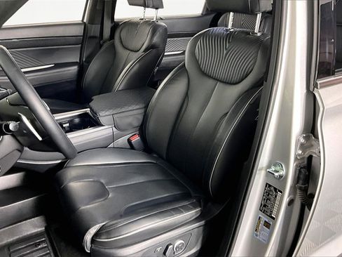 Used 2024 Hyundai Palisade Calligraphy image 20
