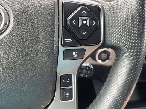 Used 2023 Toyota Tacoma SR5 RWD image 23