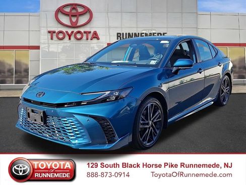 Certified 2025 Toyota Camry XSE w/ Premium Plus Package AWD/4WD image 3