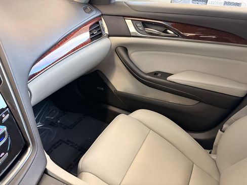 Used 2019 Cadillac CTS Sedan image 25