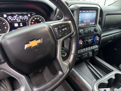 Used 2023 Chevrolet Silverado 2500 LTZ image 12