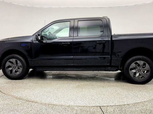 Used 2025 Ford F150 Lightning Lariat image 8