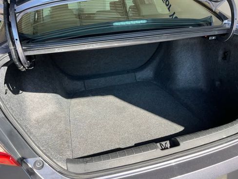 Used 2019 Honda Accord LX image 19