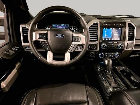 Used 2018 Ford F150 Lariat w/ Equipment Group 502A Luxury AWD/4WD image 5