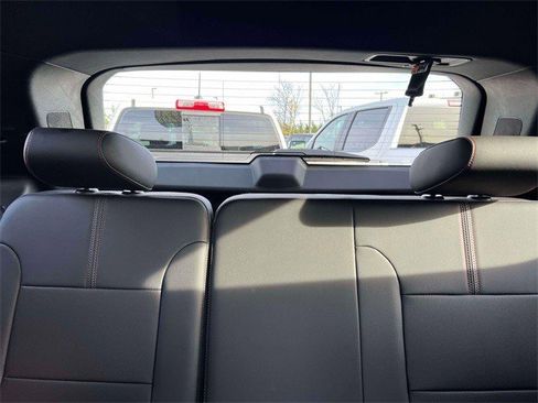 Certified 2023 Chevrolet Traverse RS image 14