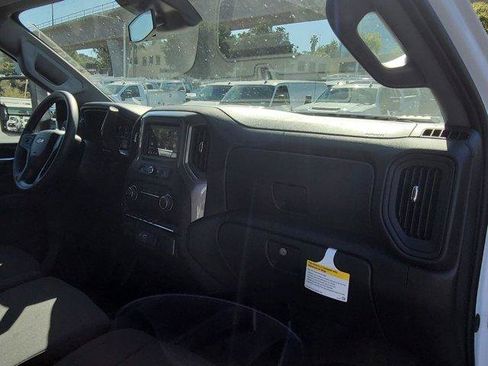 Used 2026 Chevrolet Silverado 2500 W/T w/ WT Convenience Package AWD/4WD image 25