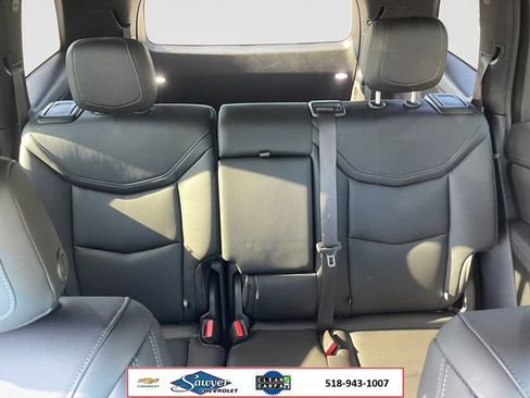 Used 2024 Cadillac XT6 Luxury AWD/4WD image 17