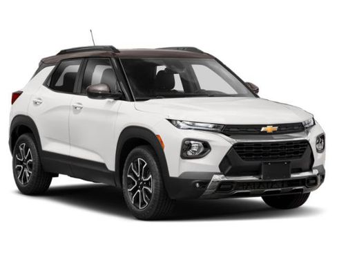 Used 2022 Chevrolet TrailBlazer ACTIV w/ Sun and Liftgate Package AWD/4WD image 9