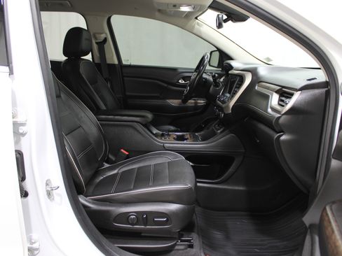 Used 2020 GMC Acadia Denali w/ Trailering Package image 39