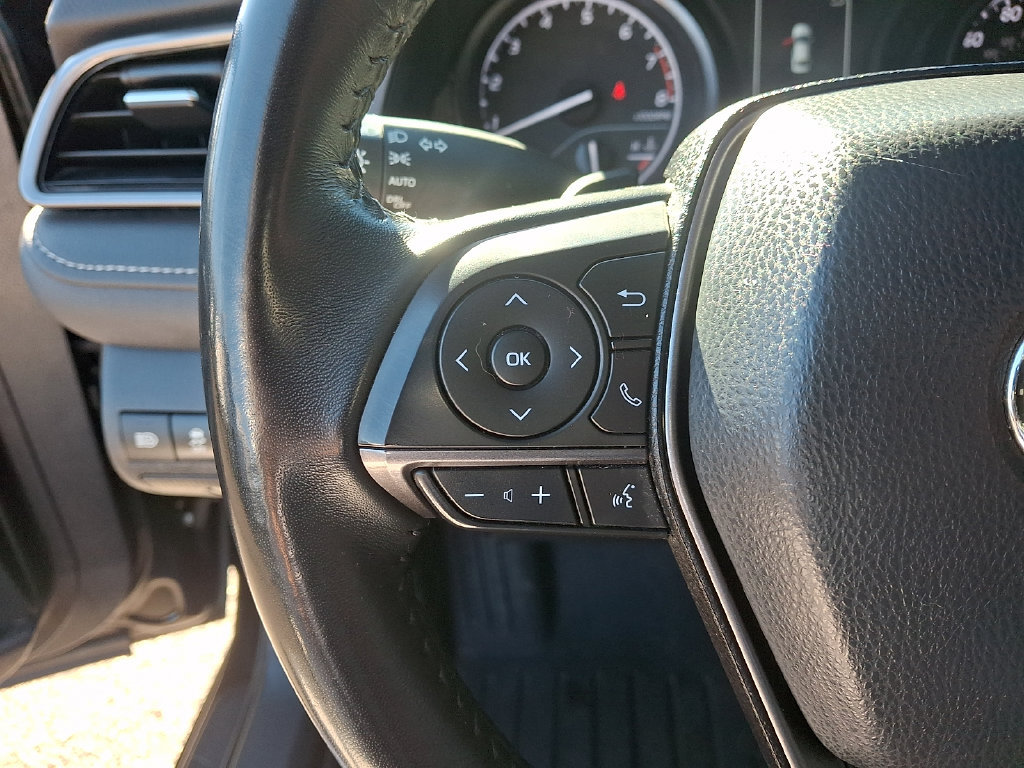 Used 2024 Toyota Camry SE FWD image 21