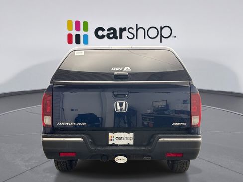 Used 2017 Honda Ridgeline RTL-T image 4