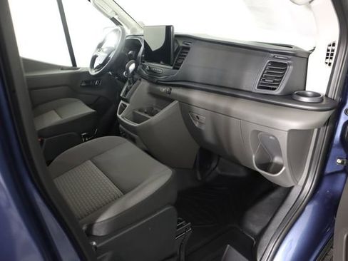 New 2026 Ford Transit 250 148 Medium Roof Extended AWD image 41