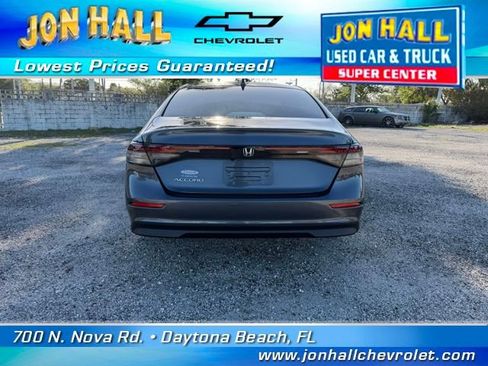 Used 2024 Honda Accord EX image 10