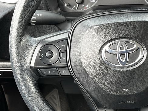 Used 2024 Toyota Corolla LE image 11
