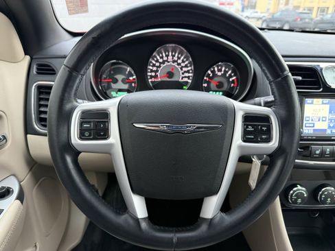 Used 2011 Chrysler 200 Touring w/ Cold Weather Group image 11