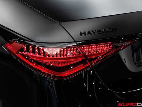 Used 2022 Mercedes-Benz Maybach S 580 4MATIC image 18