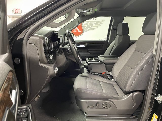 Used 2024 GMC Sierra 1500 Elevation AWD/4WD image 11