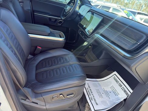 Used 2023 Rivian R1S Adventure image 24