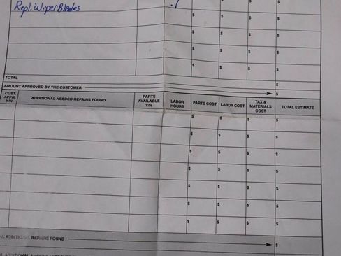 Used 2022 Ford Escape SE w/ SE Sport Appearance Package image 4